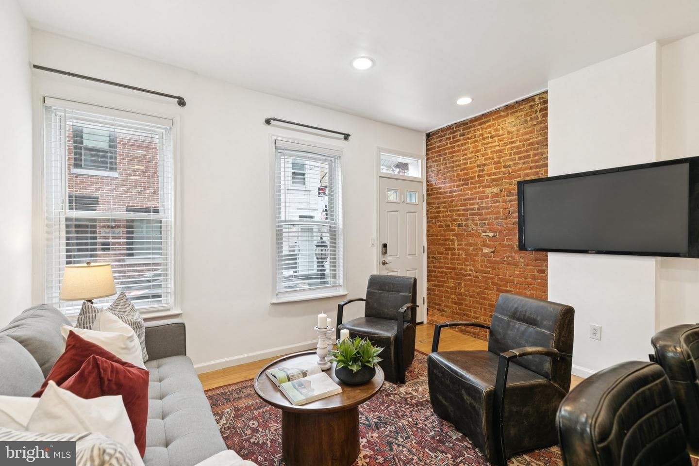2669 Webb Street photo 2