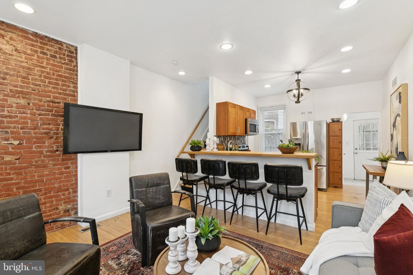 2669 Webb Street photo 3