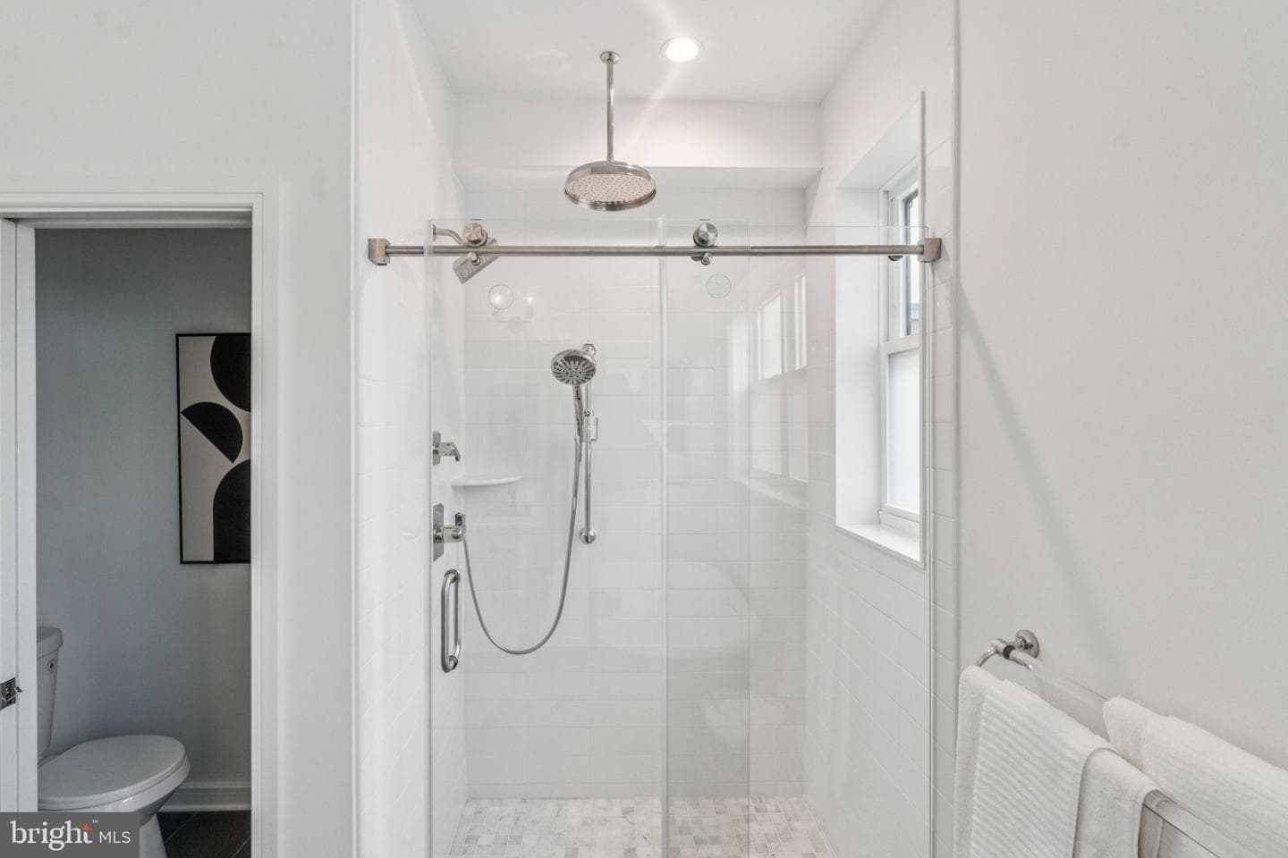 1106 Titan Street photo 18