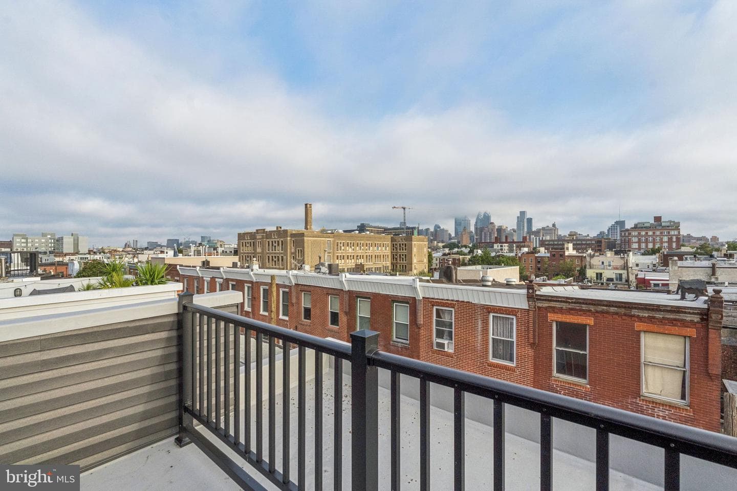 1106 Titan Street photo 28