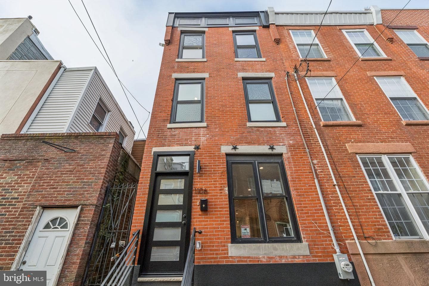 1106 Titan Street photo 35