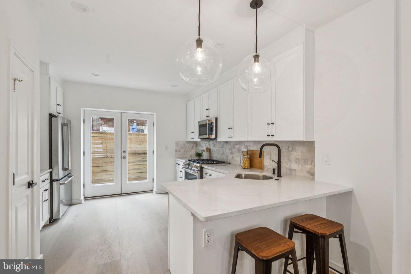 1106 Titan Street photo 7