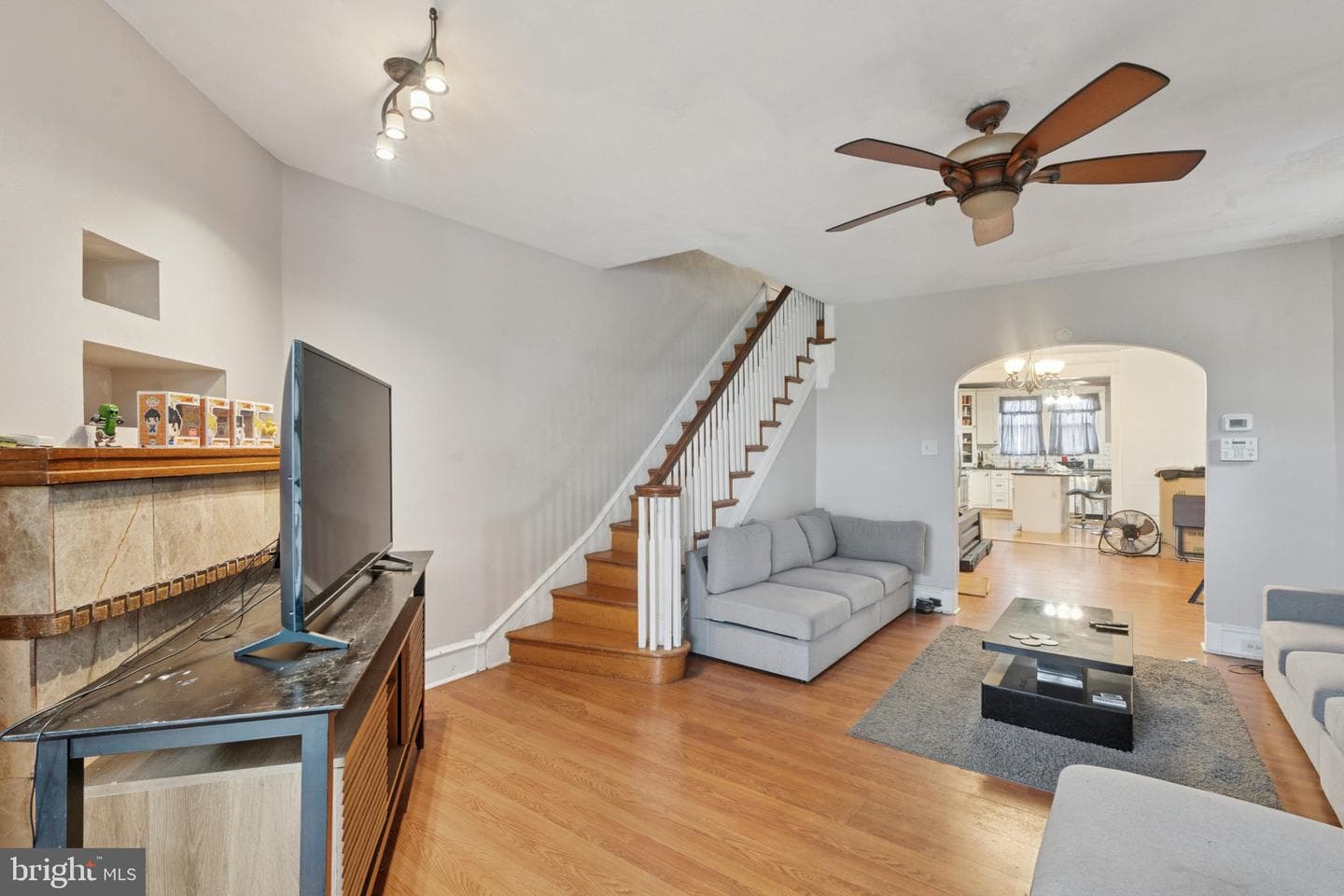 1112 Kenwyn Street photo 5