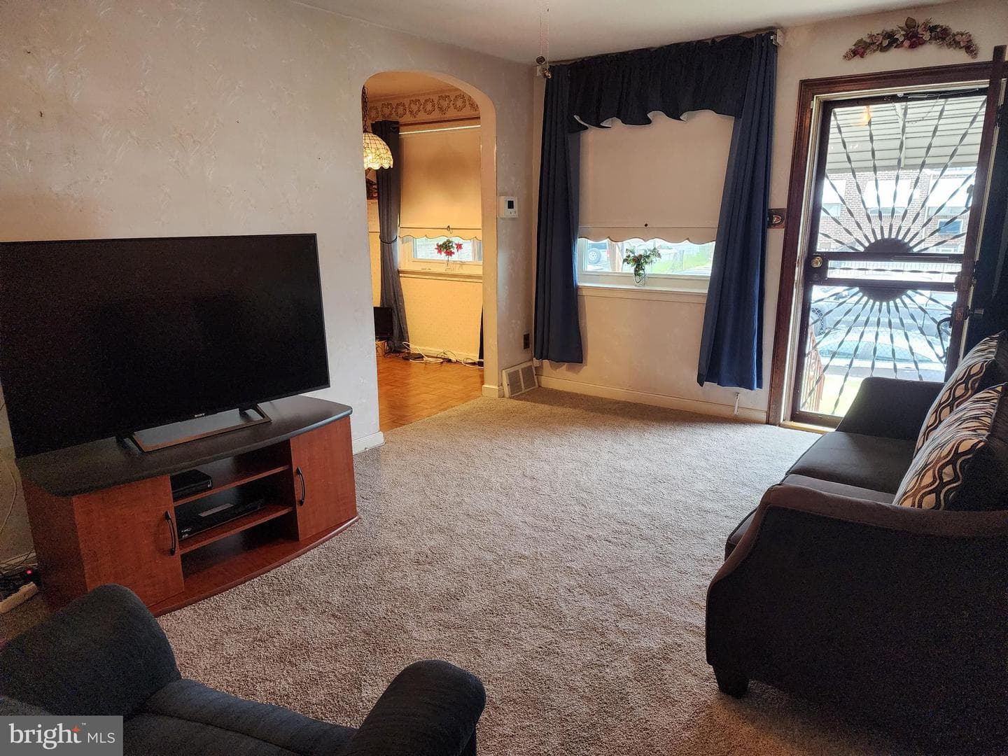 5132 Walker Street photo 10