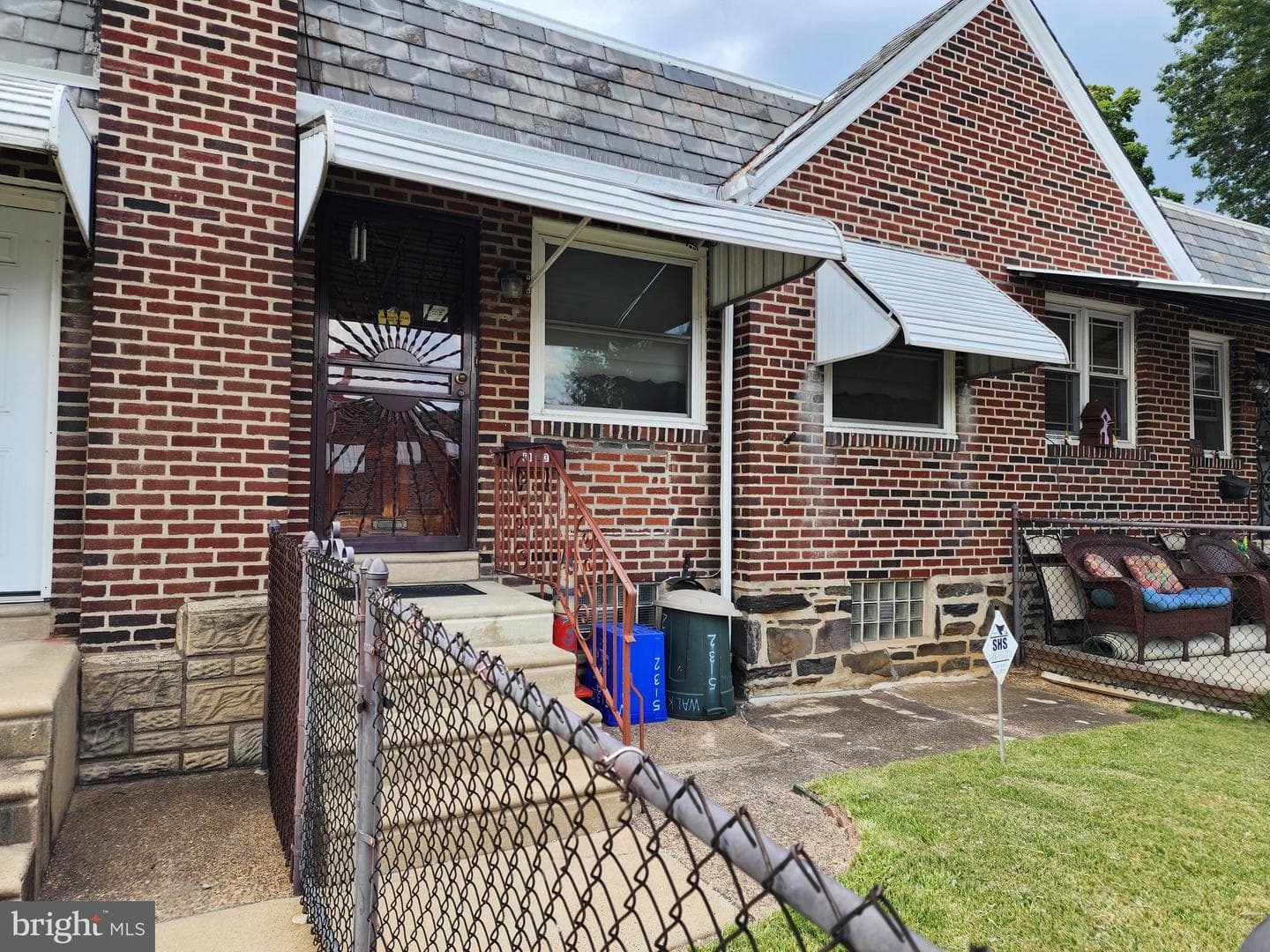 5132 Walker Street photo 2