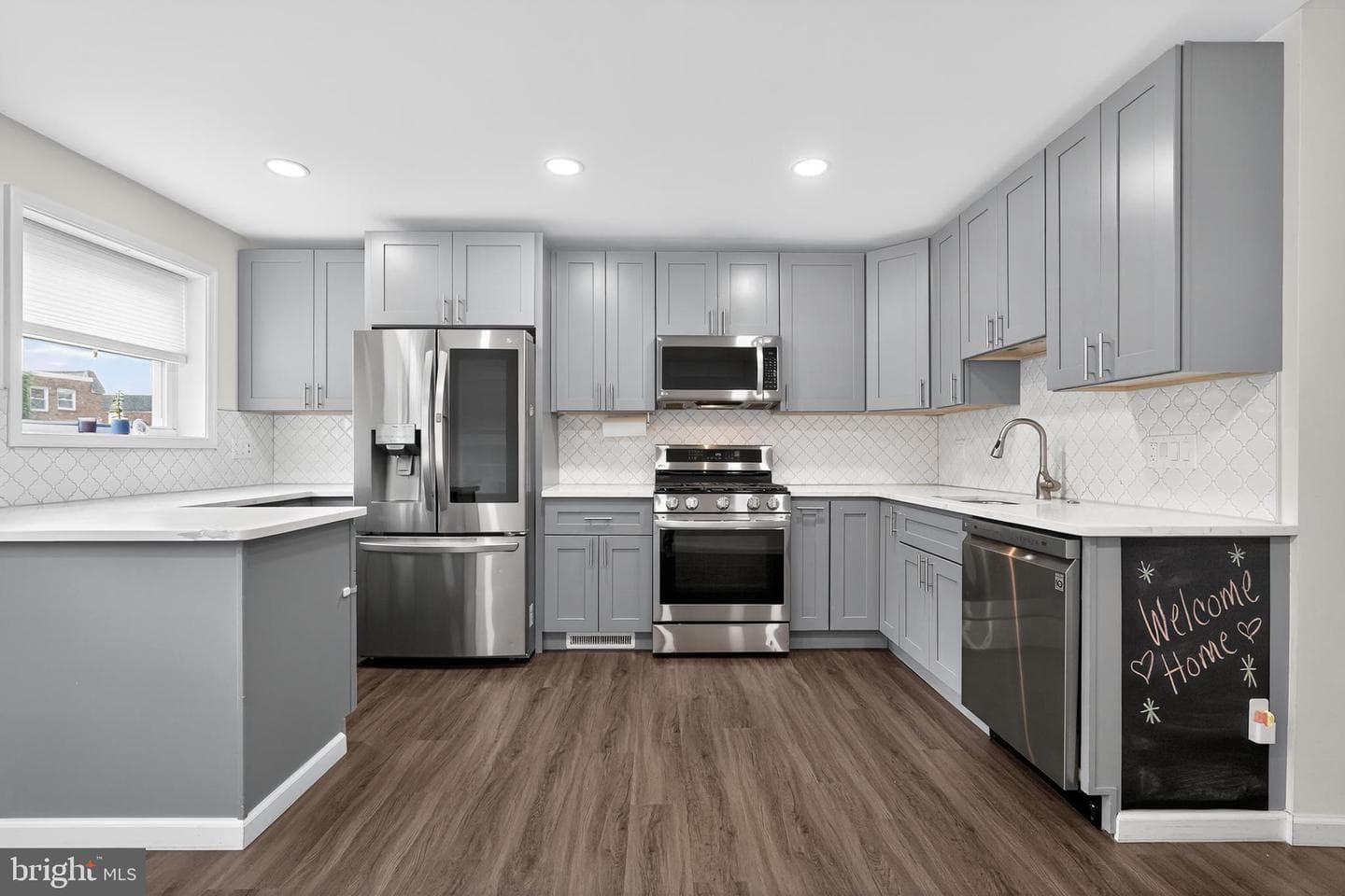 335 Hermitage Street #b photo 2