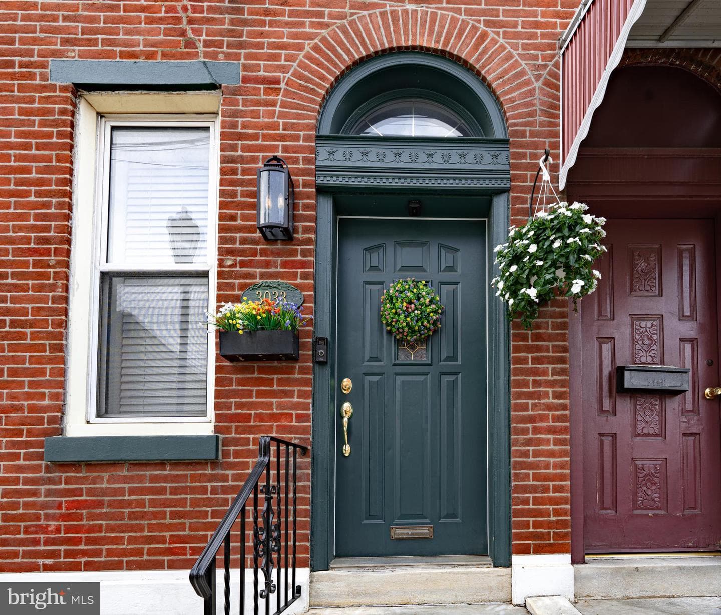 3033 Richmond Street photo 2