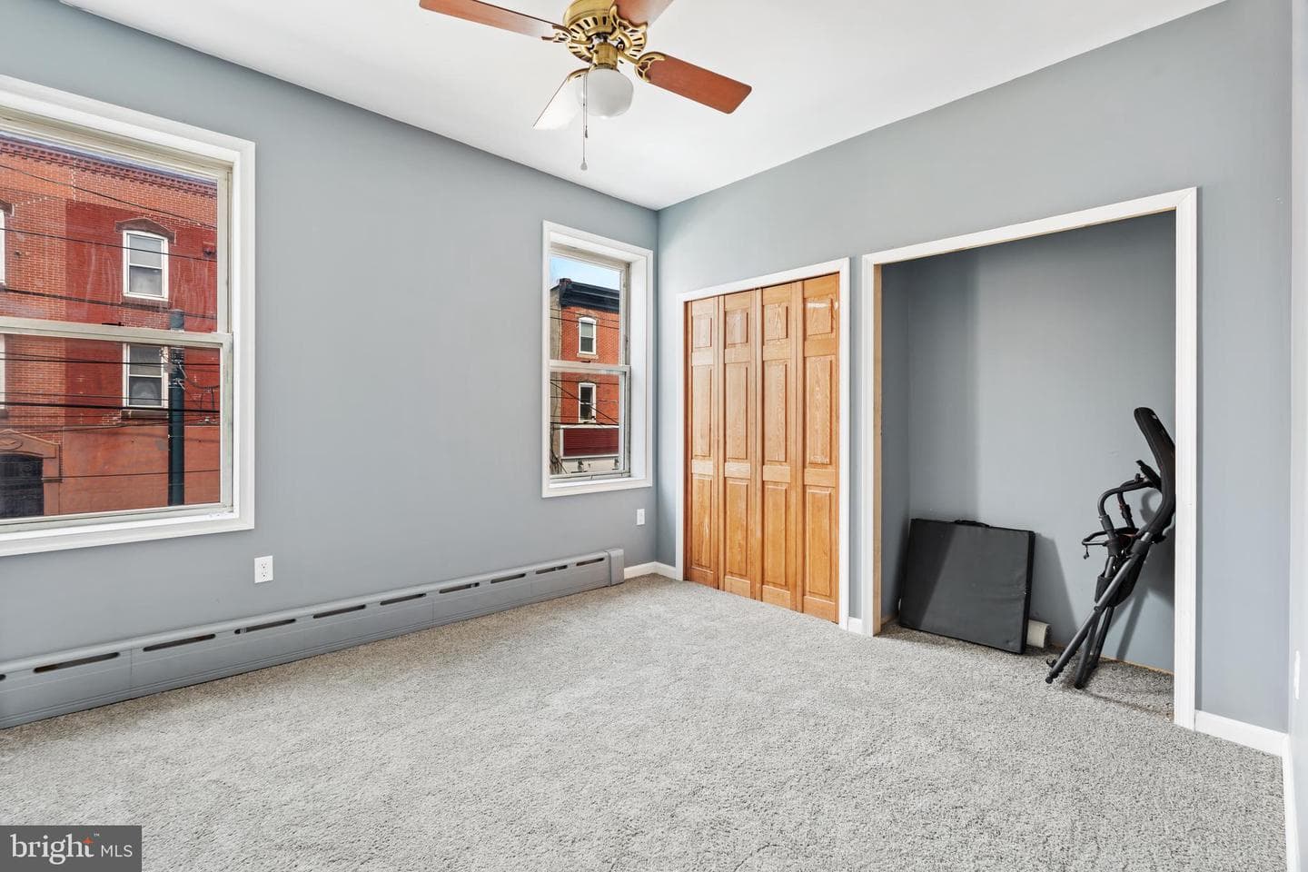 3033 Richmond Street photo 21
