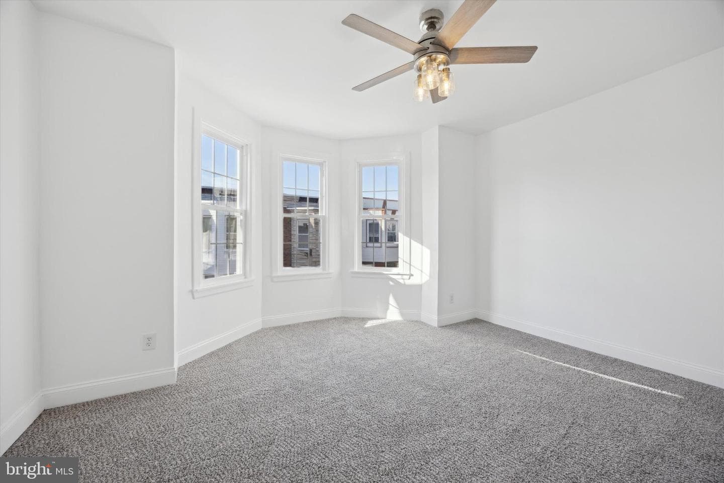 1829 S Alden Street photo 11