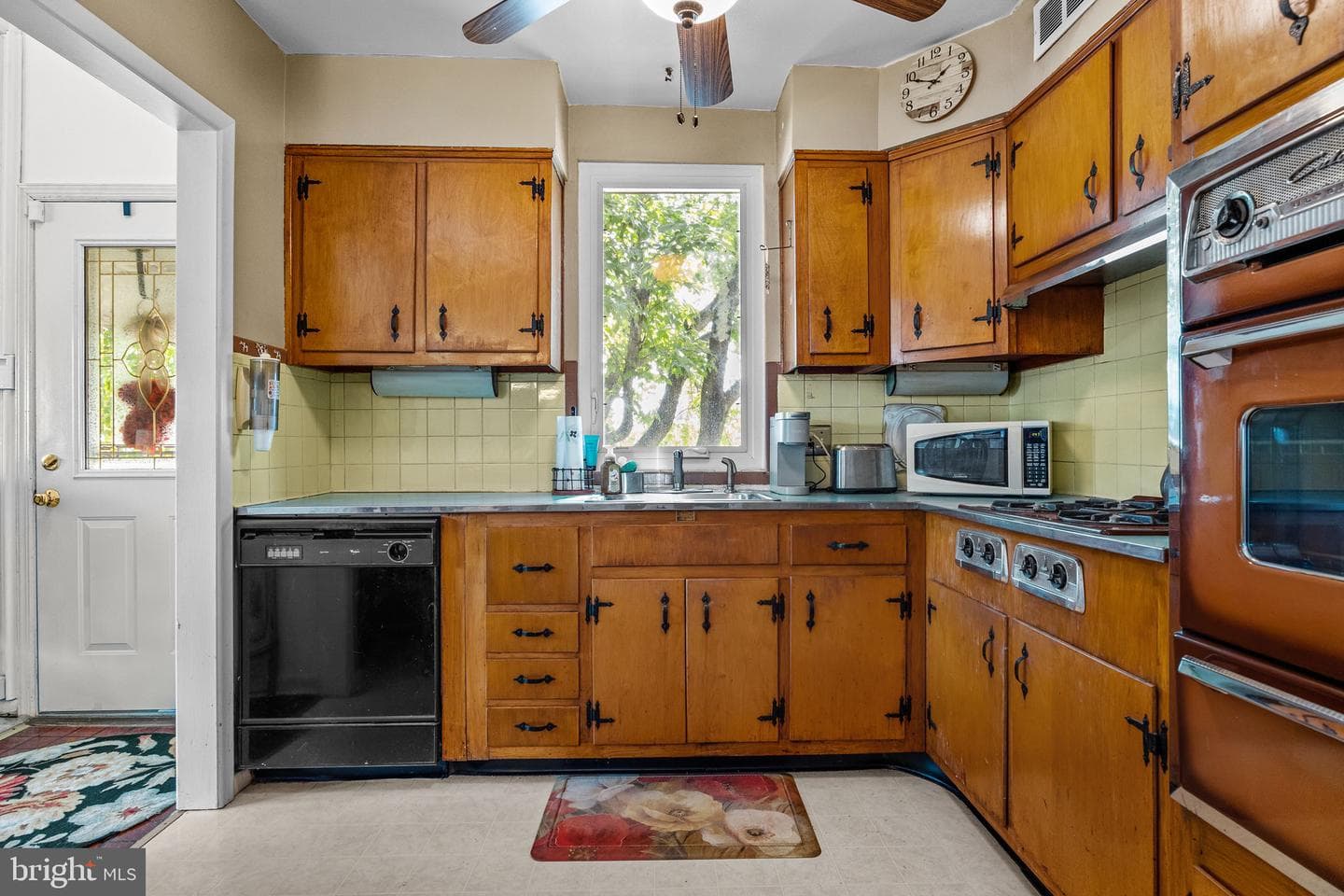 1120 Chesworth Road photo 15