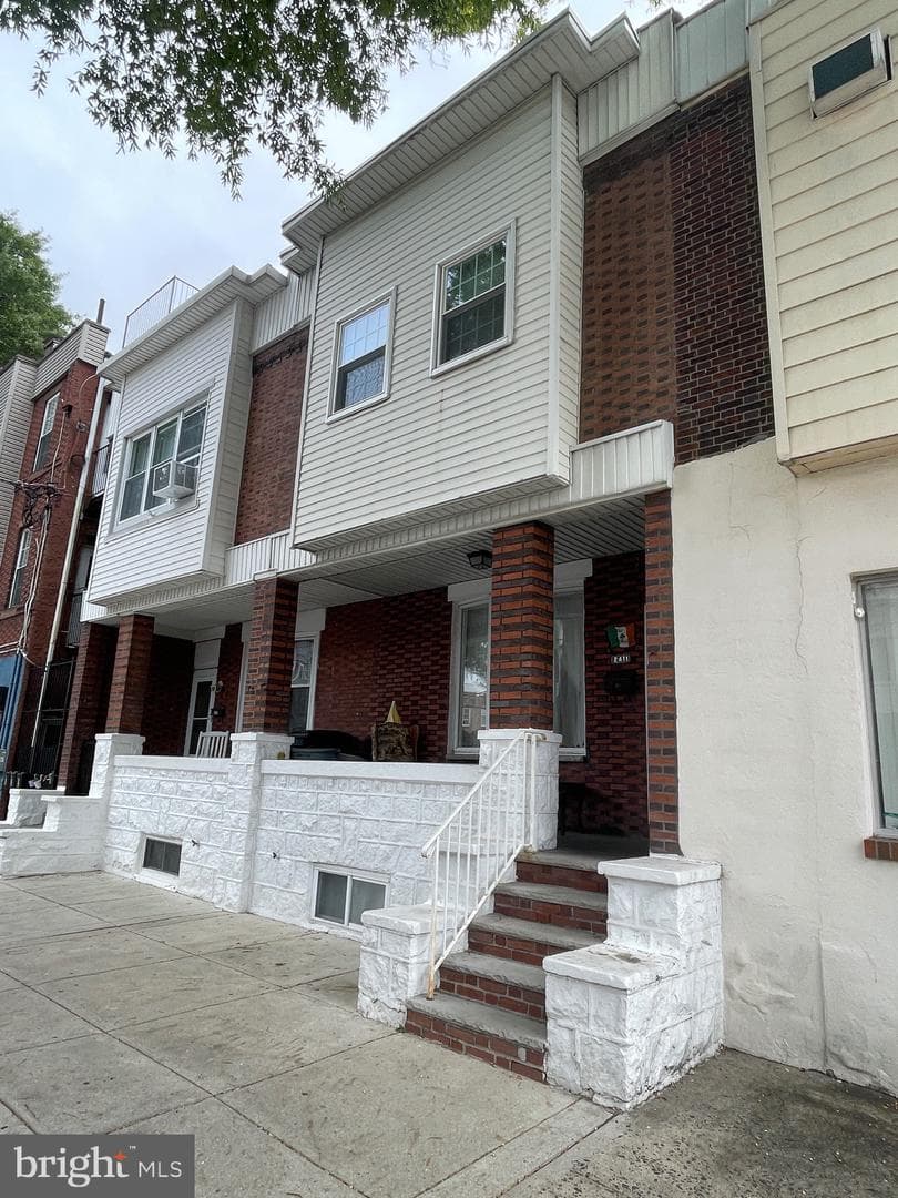 2411 S 4th Street photo 4