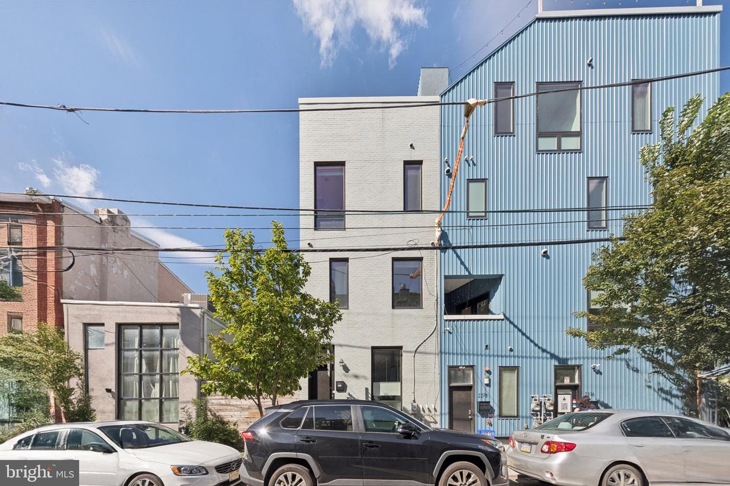 231 W Thompson Street photo 43