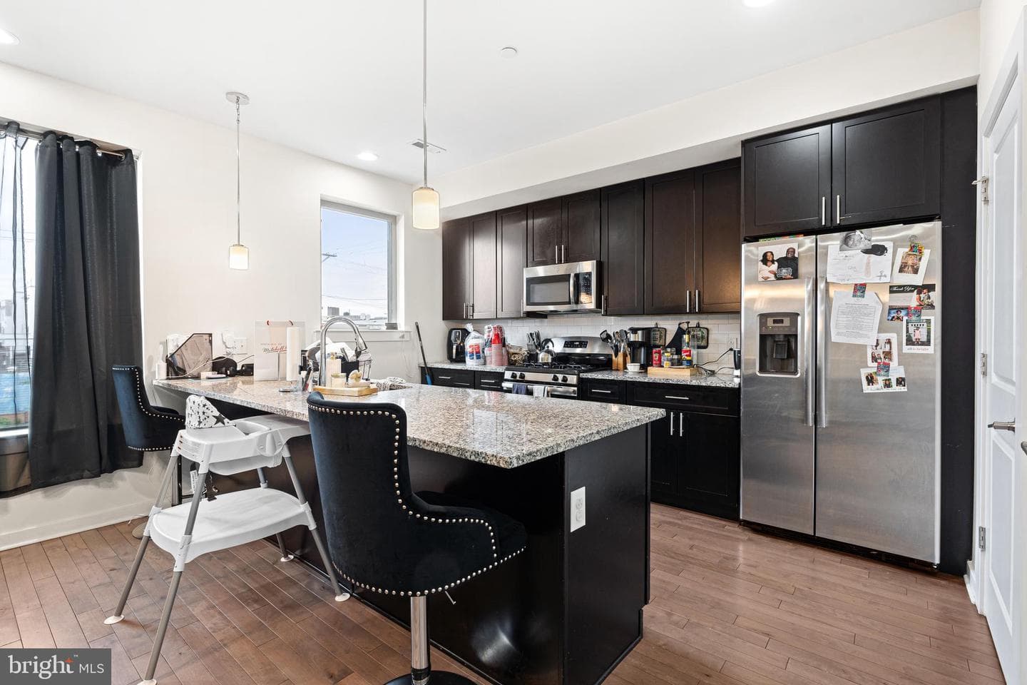 2107 E Lehigh Avenue photo 4