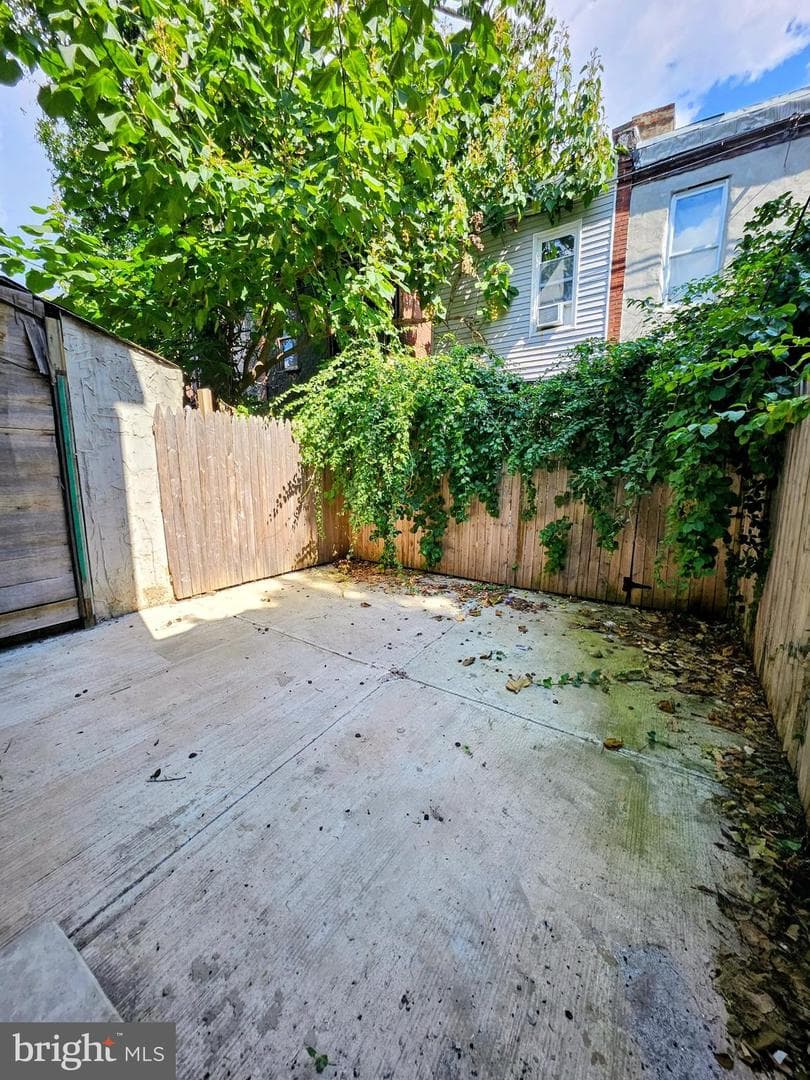 2525 N 17th Street photo 12