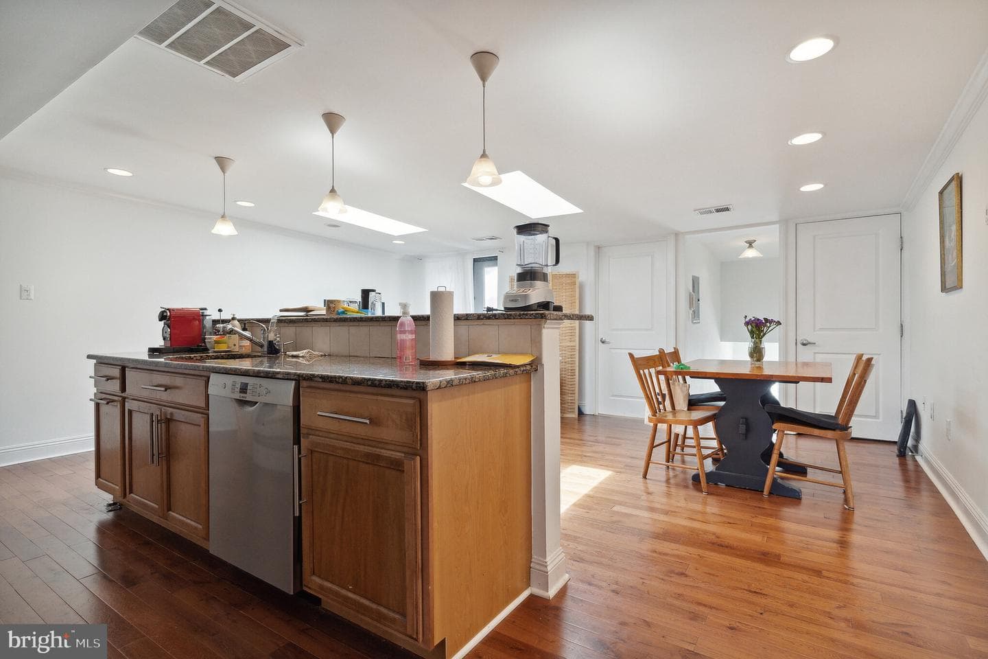 1716 Pine Street #7 photo 15