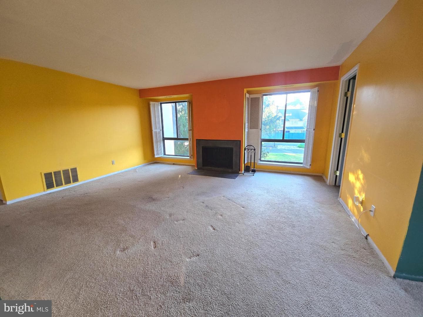 5026 N Convent Lane #j photo 5