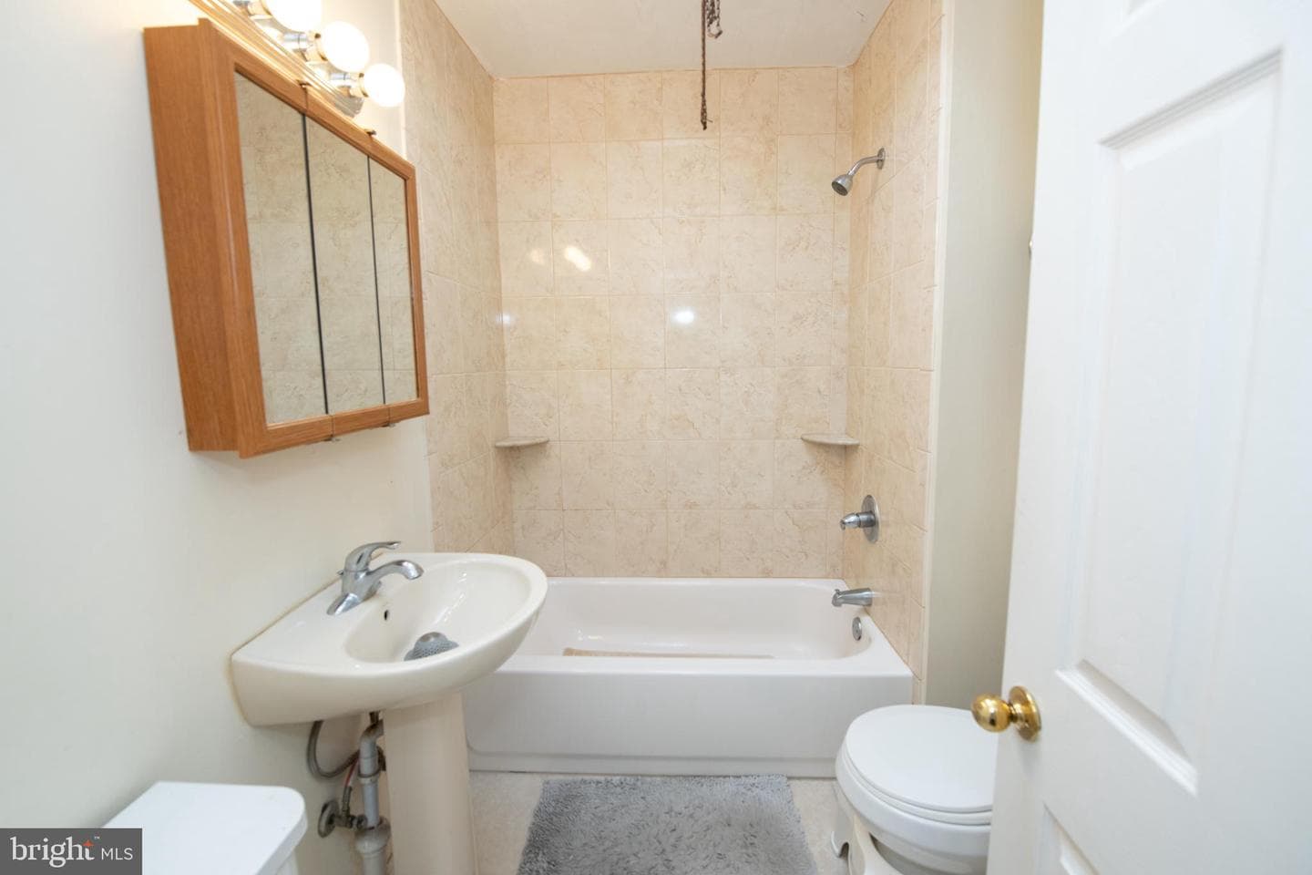 4016 Gilham Street photo 21