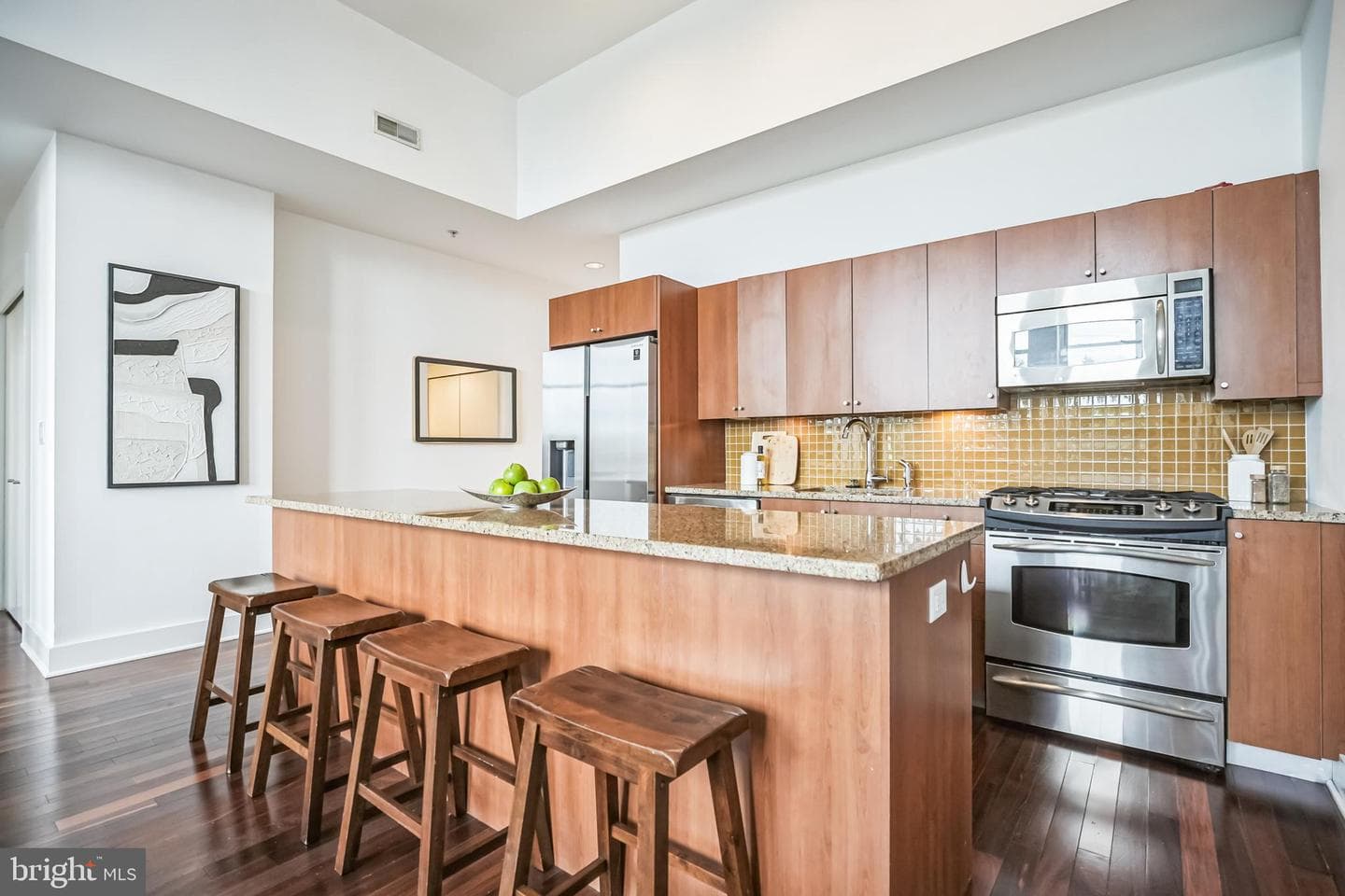 1101 Locust Street #4e photo 6