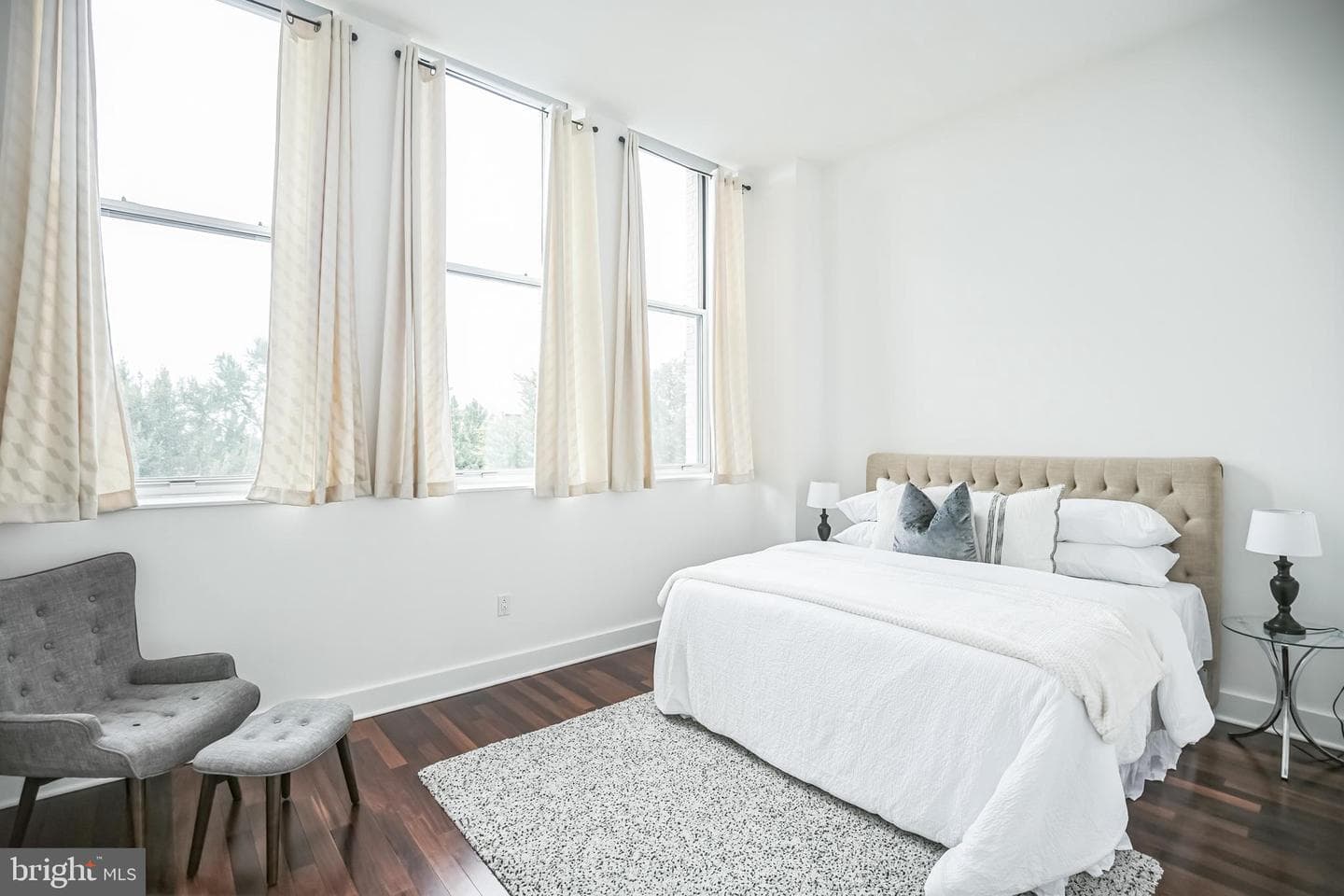 1101 Locust Street #4e photo 8