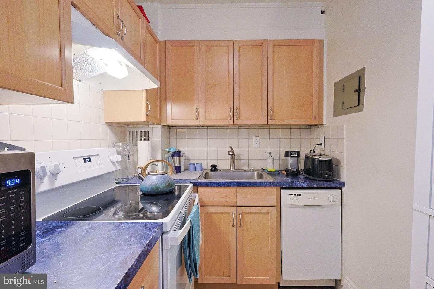 118 S 21st Street #218 photo 6