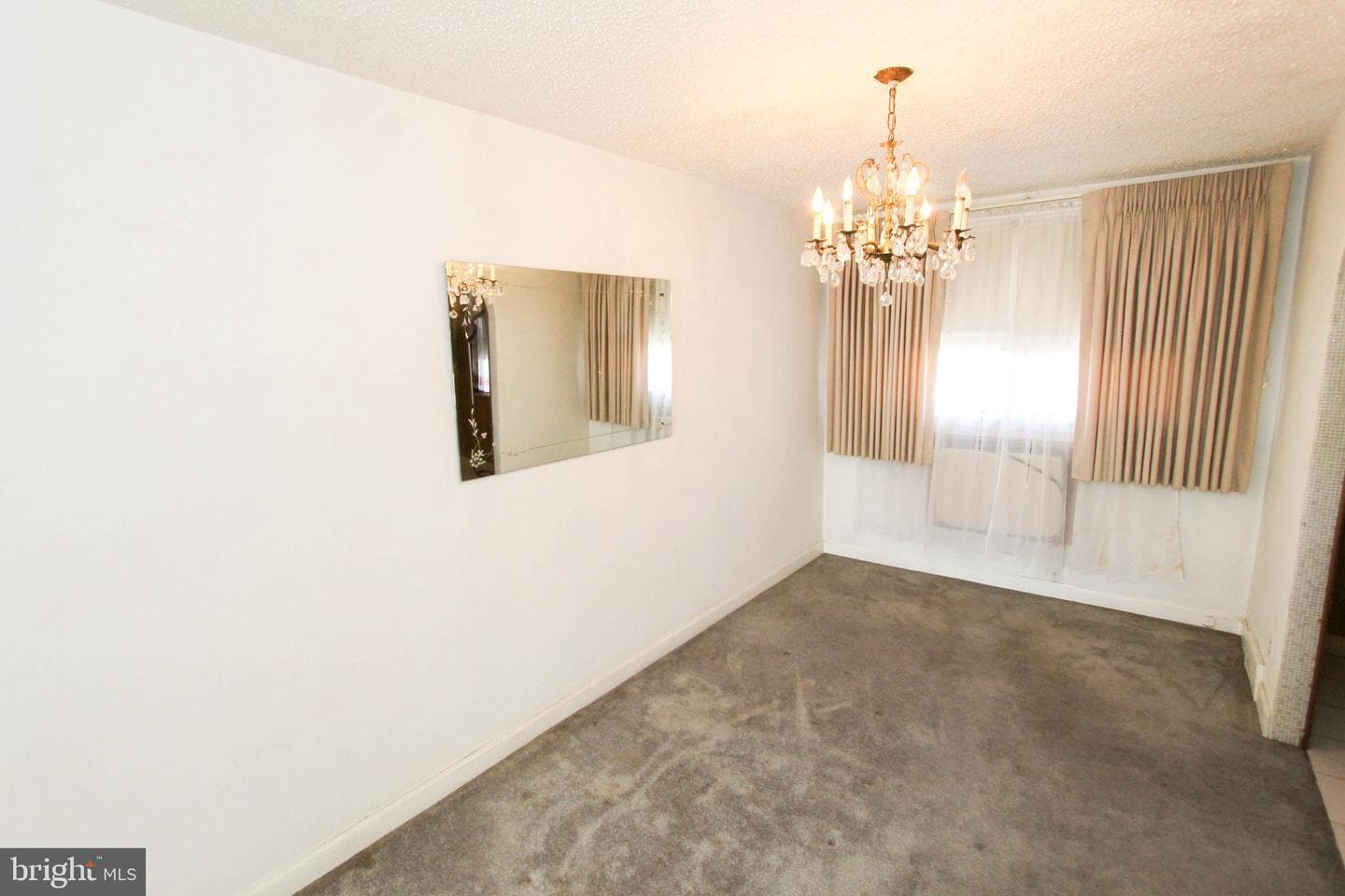 6650 Erdrick Street photo 6
