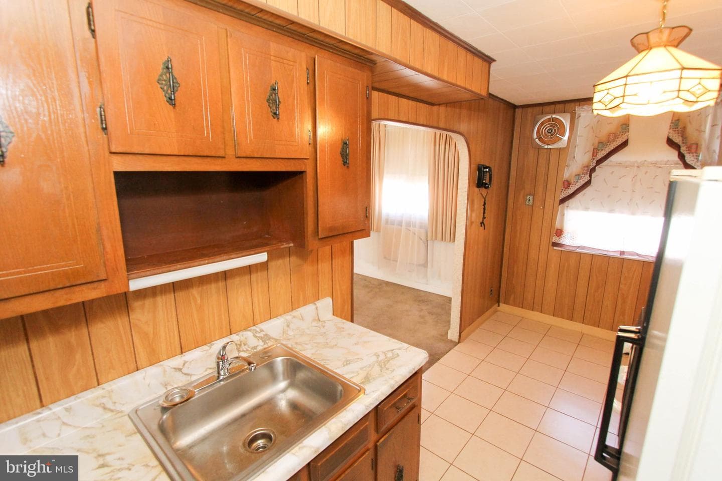 6650 Erdrick Street photo 9