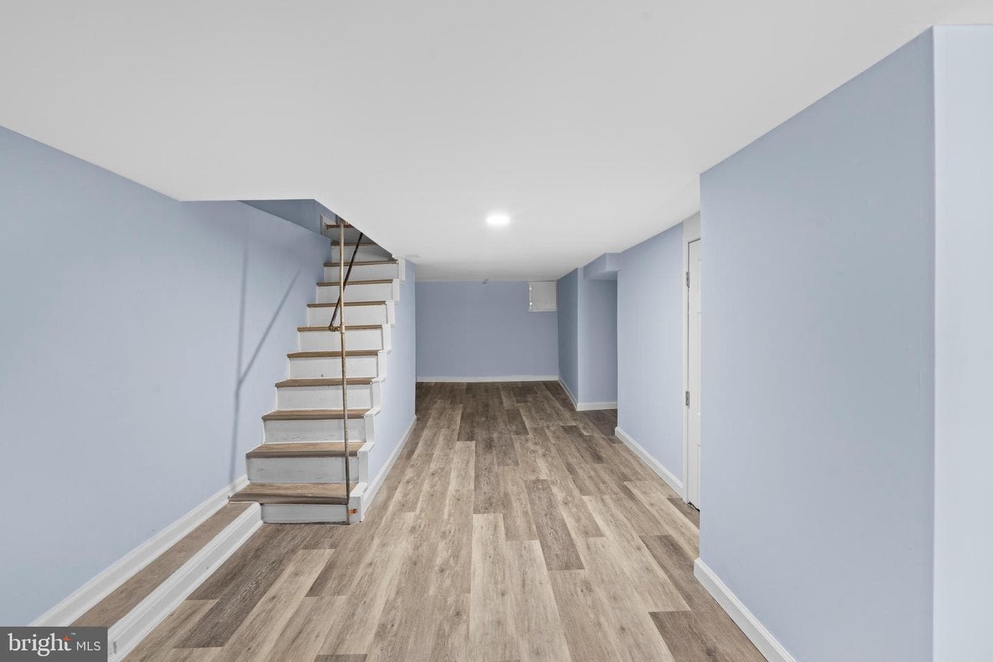 5919 N Norwood Street photo 22