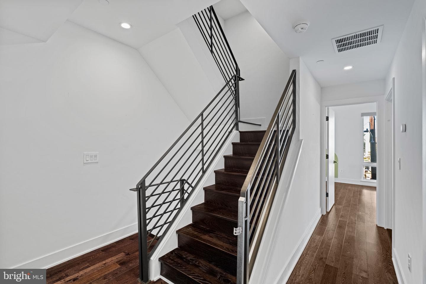 2204 League Street photo 37