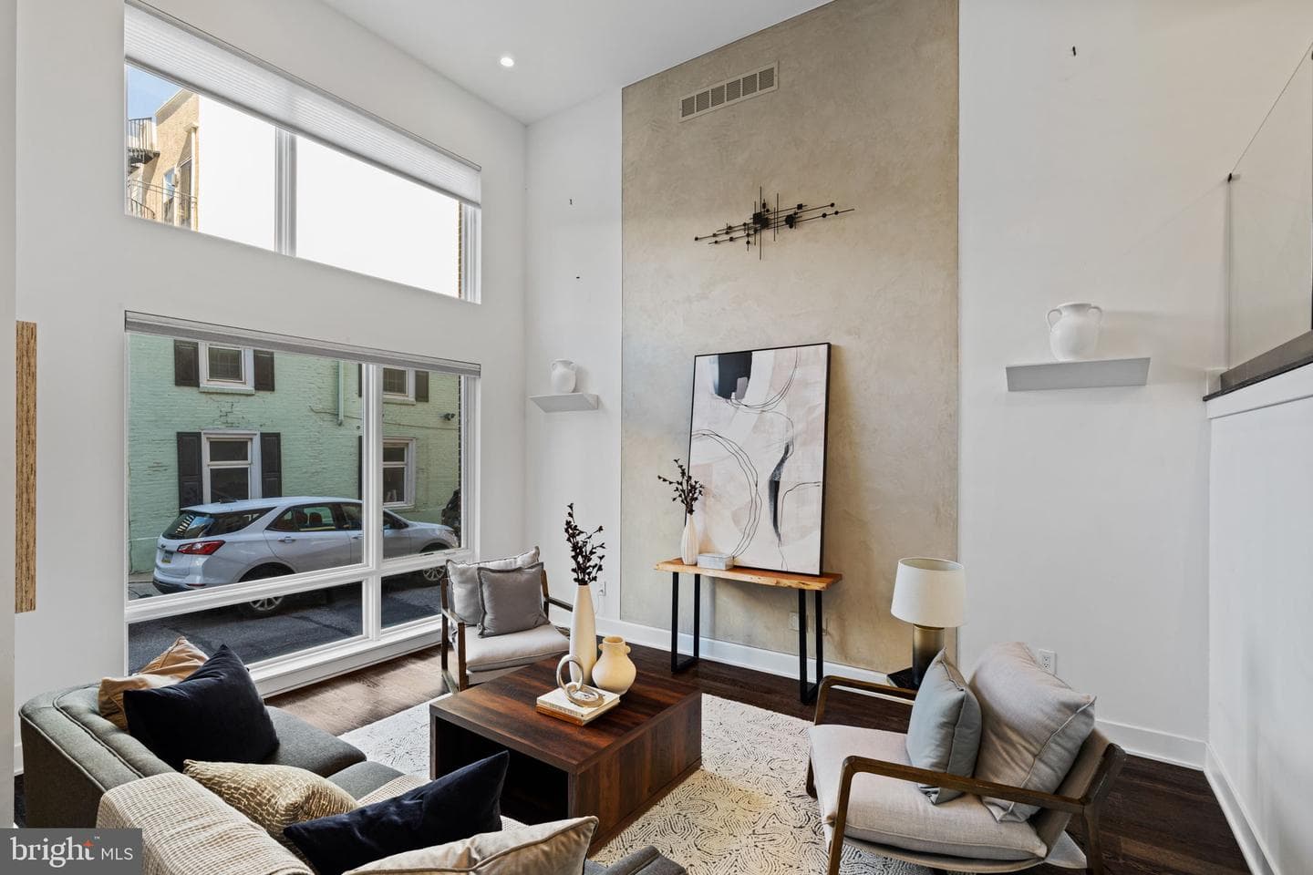 2204 League Street photo 5