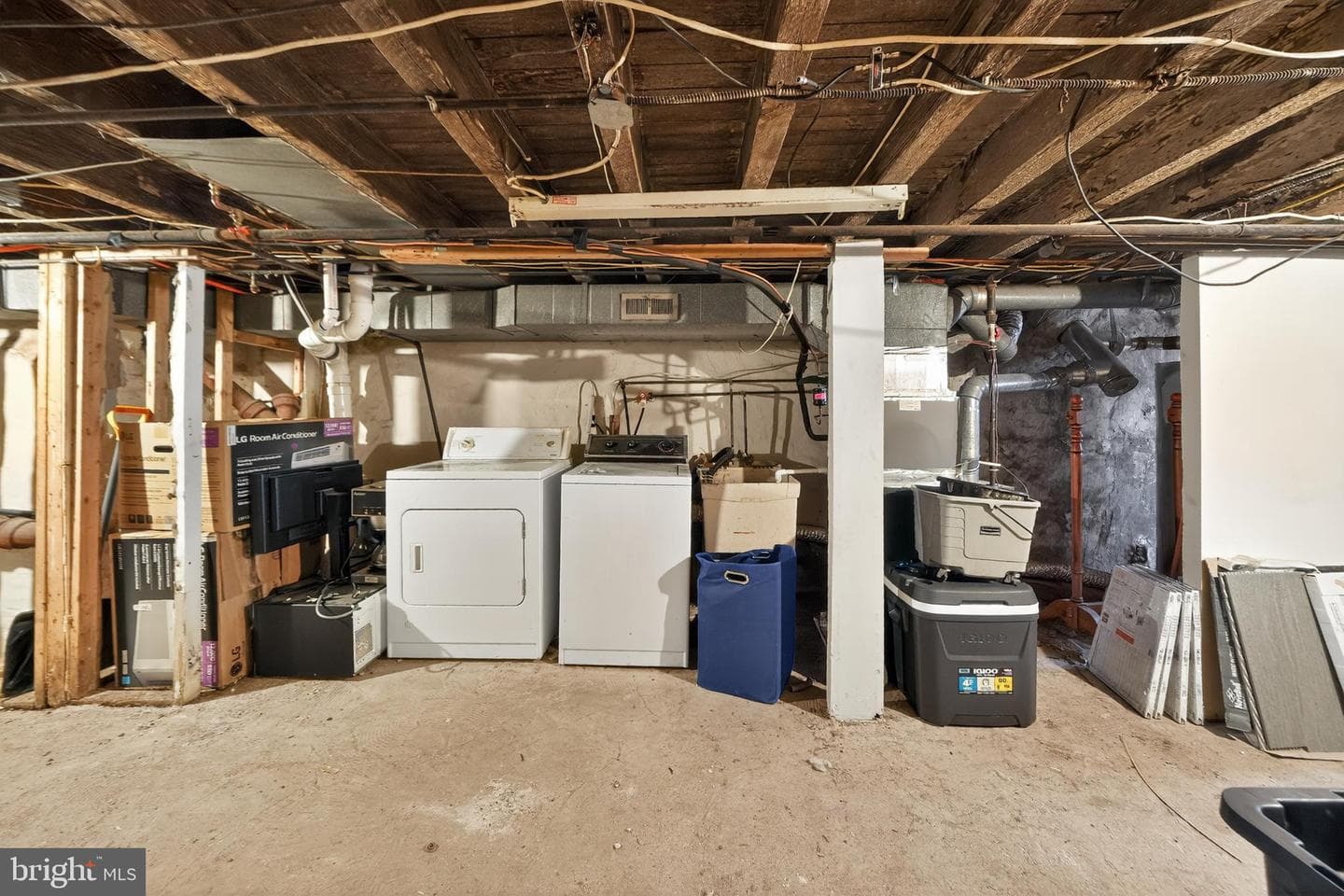 905 Daly Street photo 33