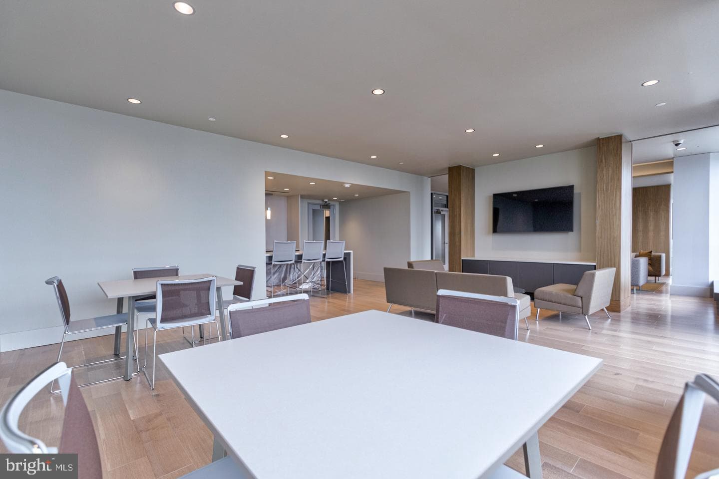 2020 Walnut Street #8k photo 13