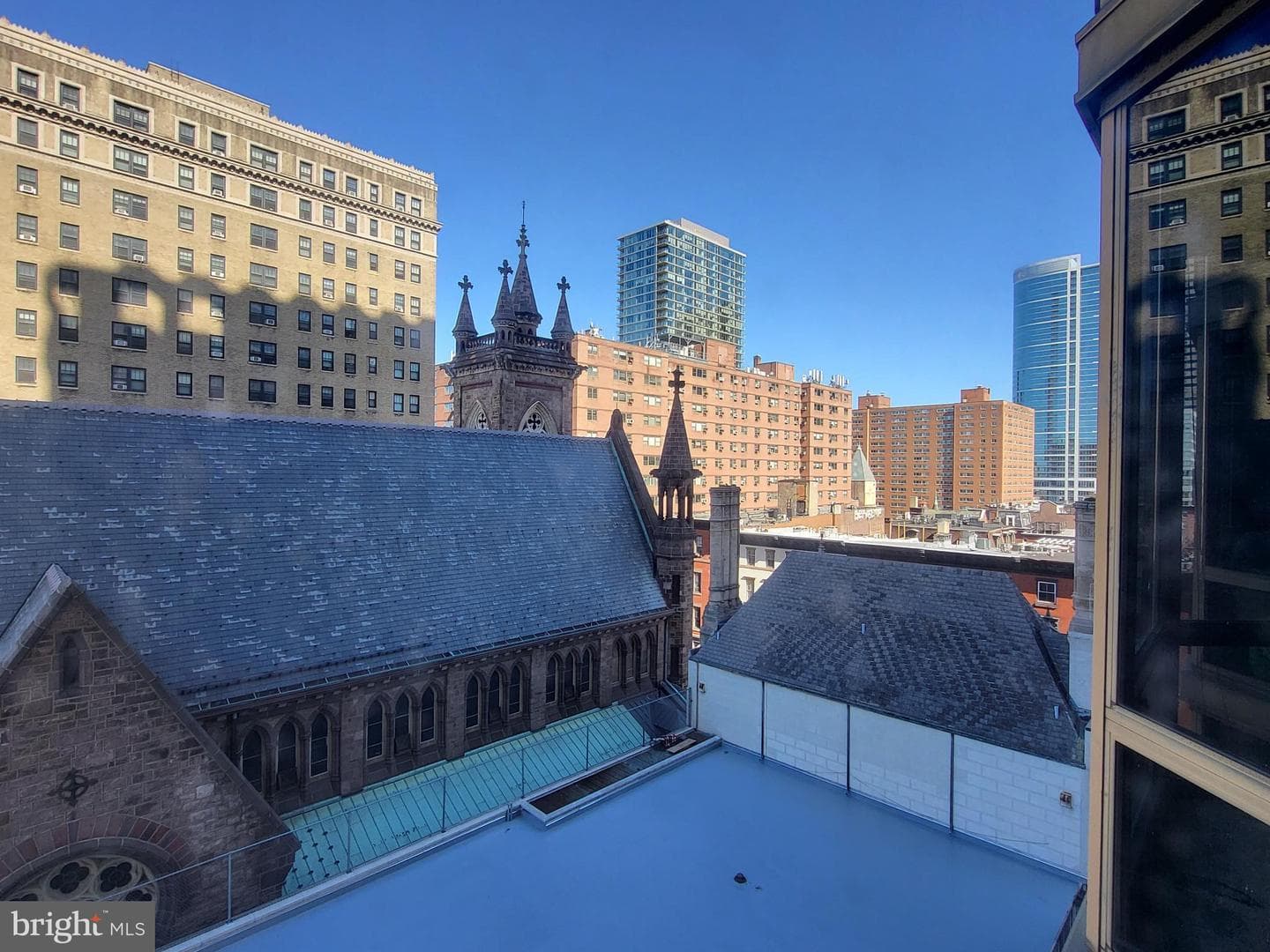 2020 Walnut Street #8k photo 8