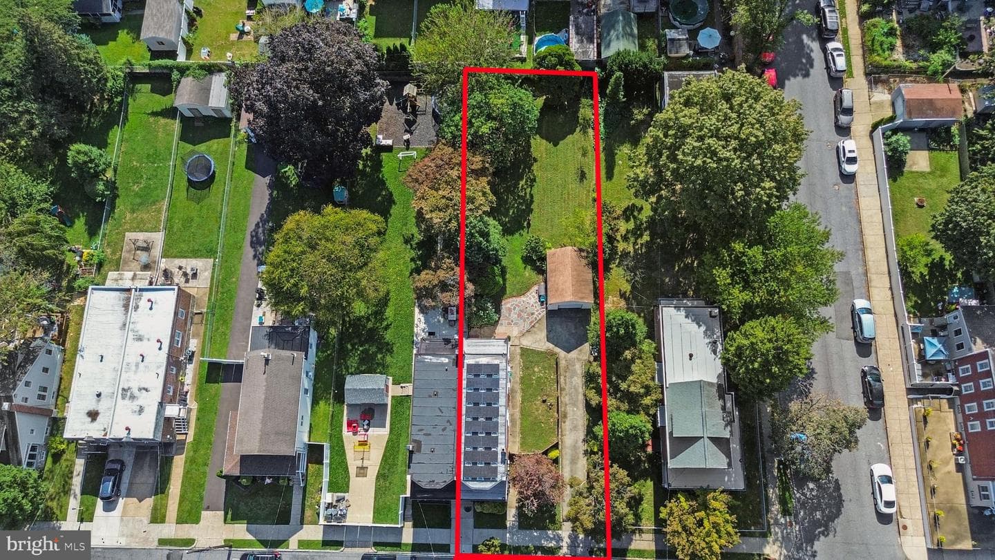 606 Solly Avenue photo 33