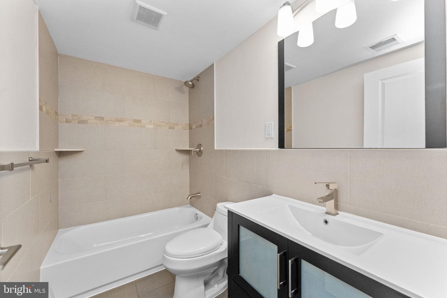 1225 S 7th Street photo 14