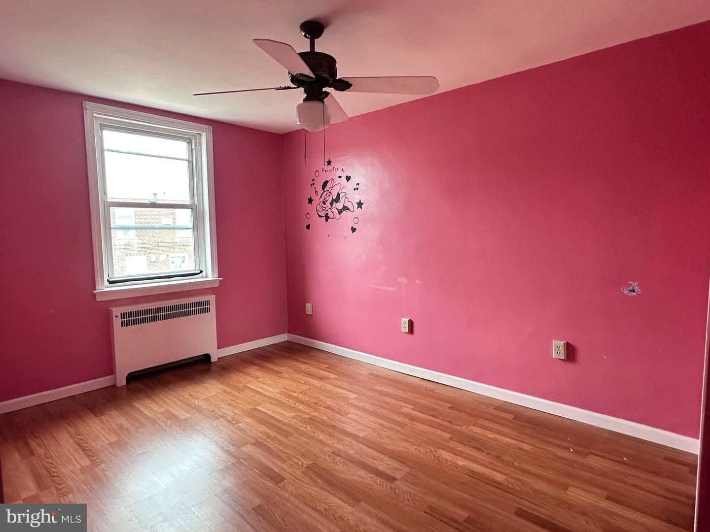 3025 Longshore Avenue photo 5