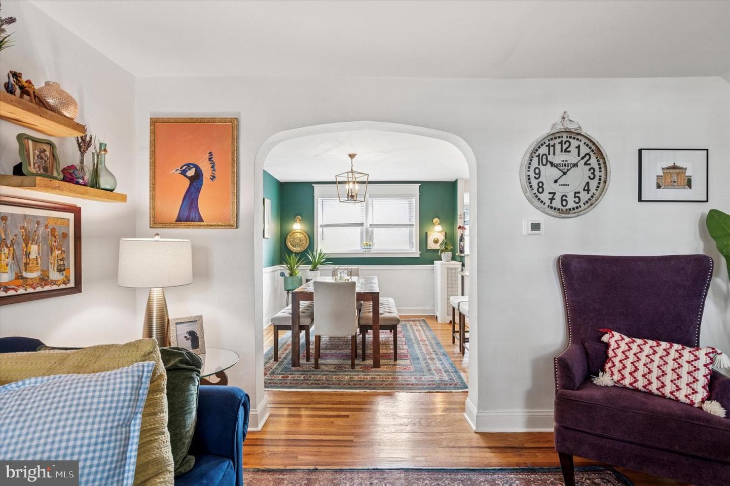 3348 Ainslie Street photo 9