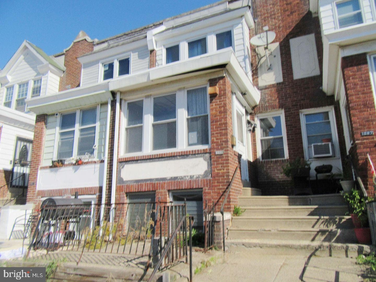 1225 E Cheltenham Avenue photo 1