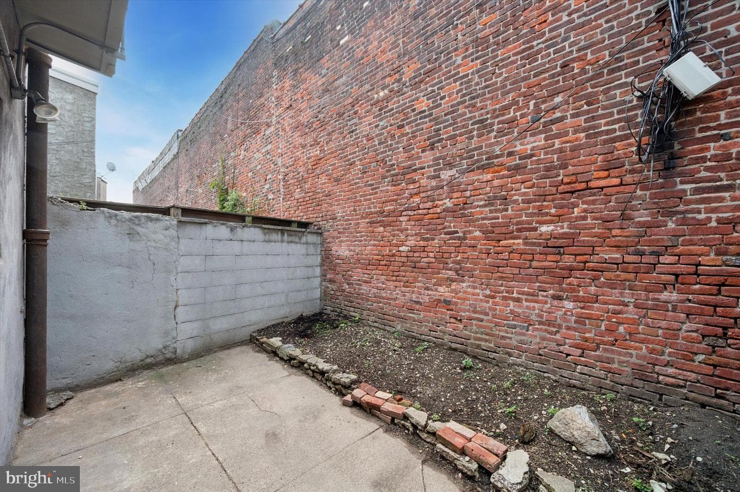 414 Sigel Street photo 13
