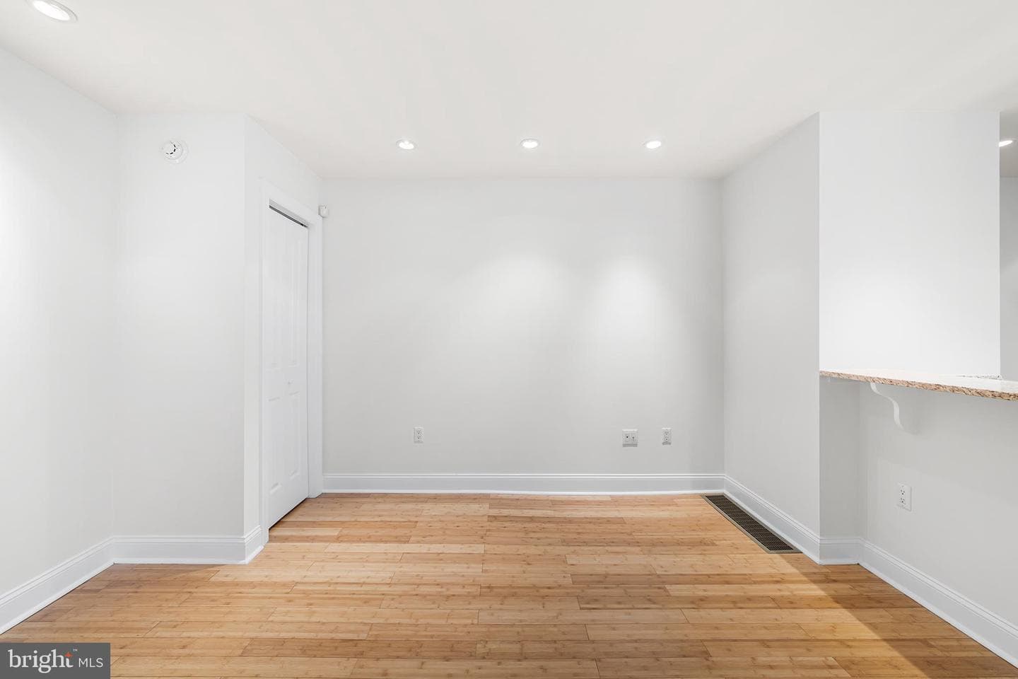 1205 Spruce Street #2 photo 10