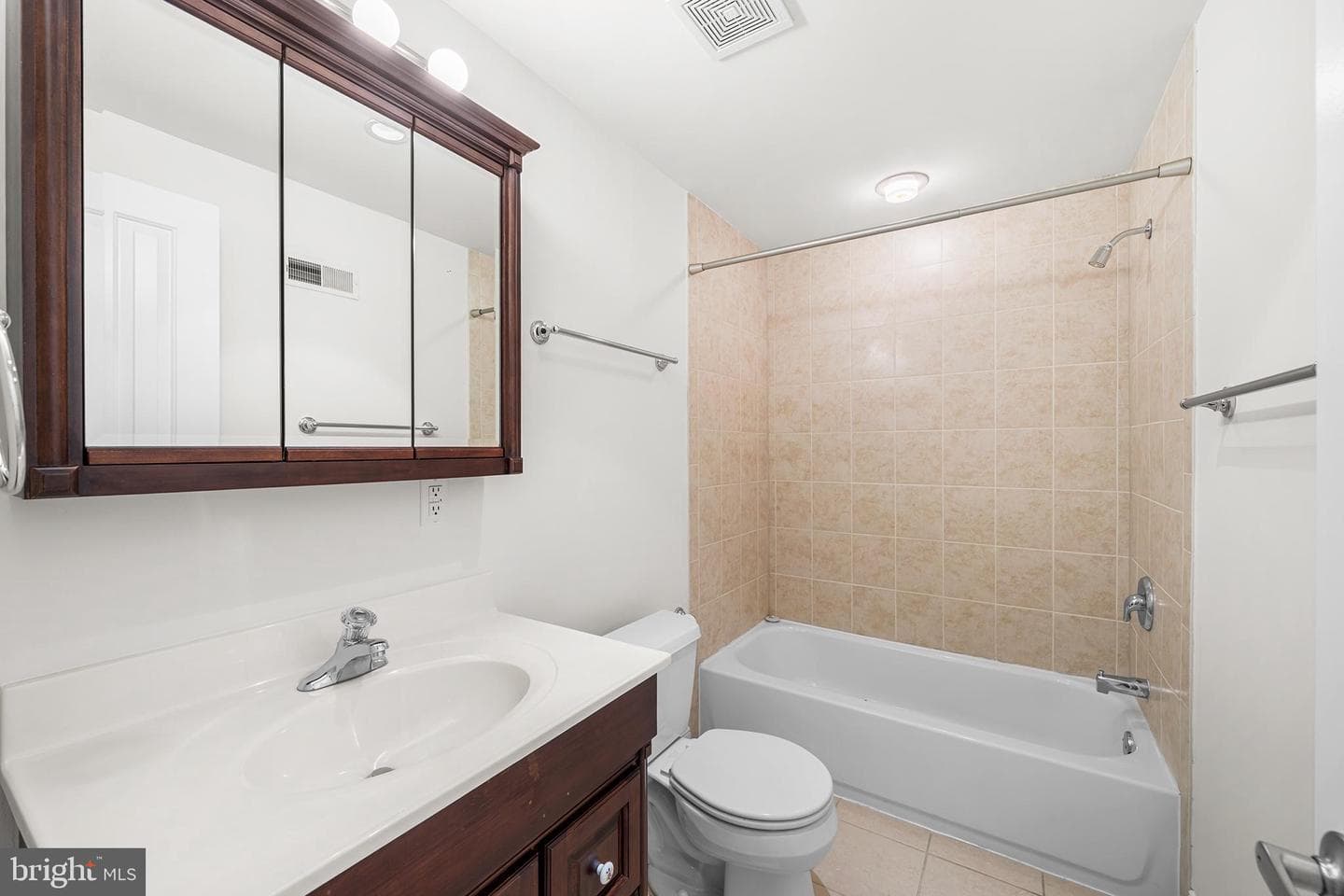 1205 Spruce Street #2 photo 20
