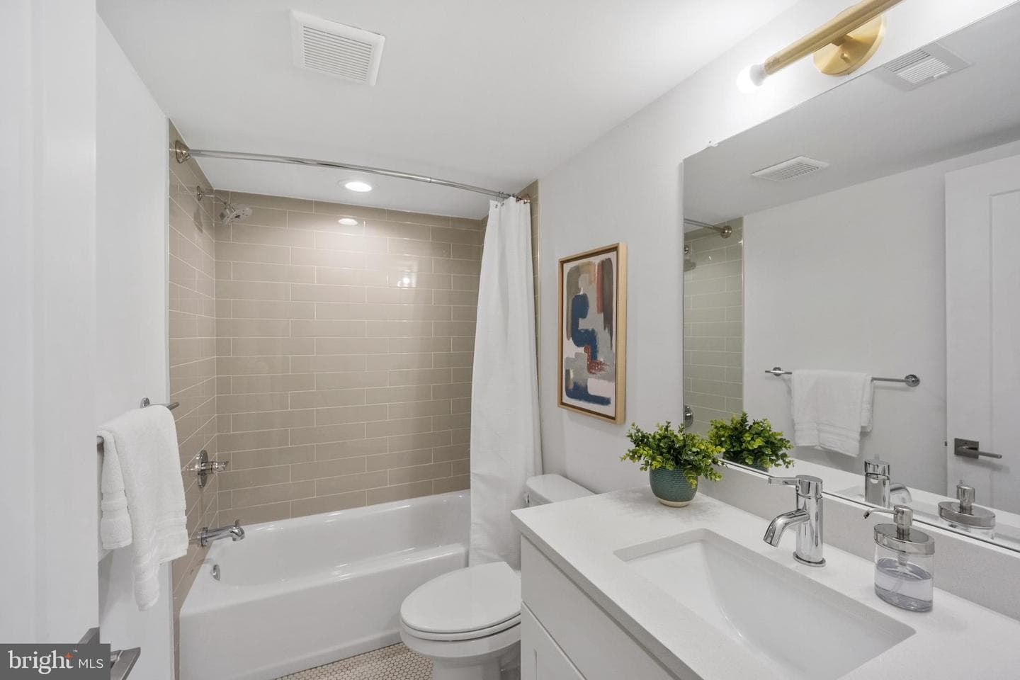 1925 N Palethorp Street photo 16