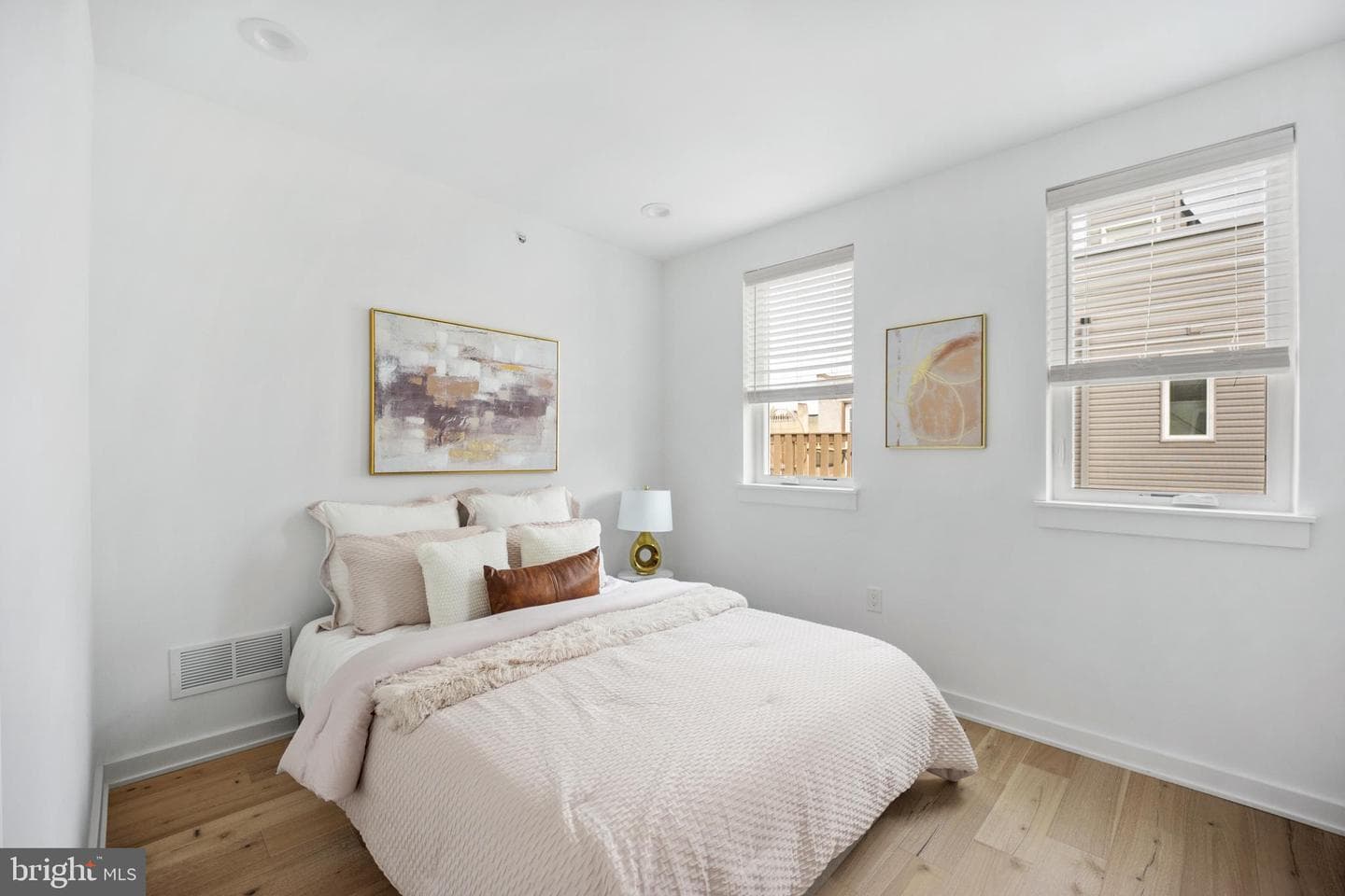1925 N Palethorp Street photo 19