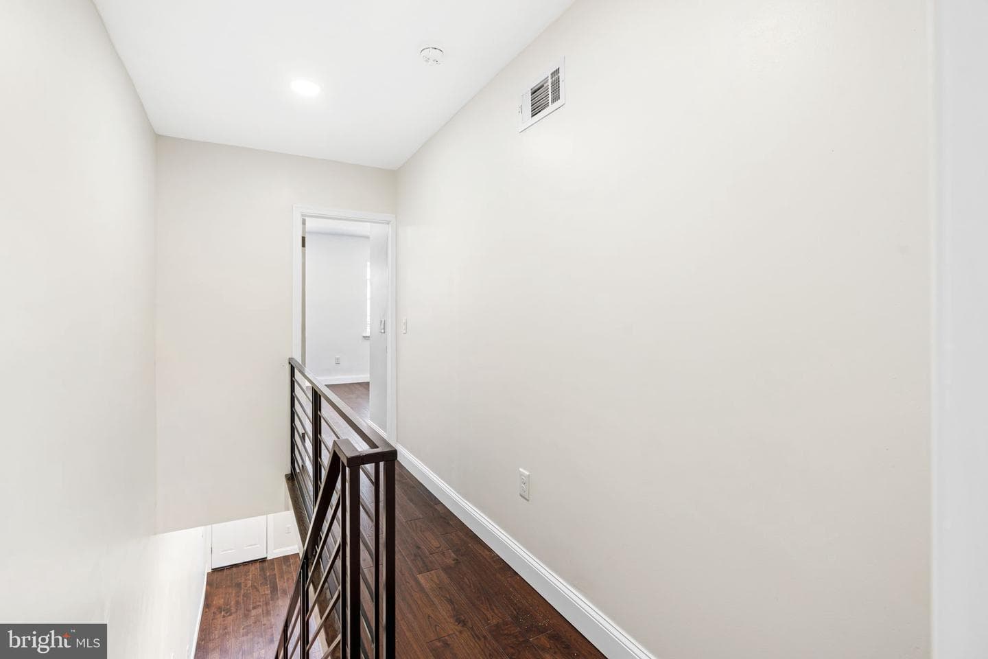 1535 S Mole Street photo 18
