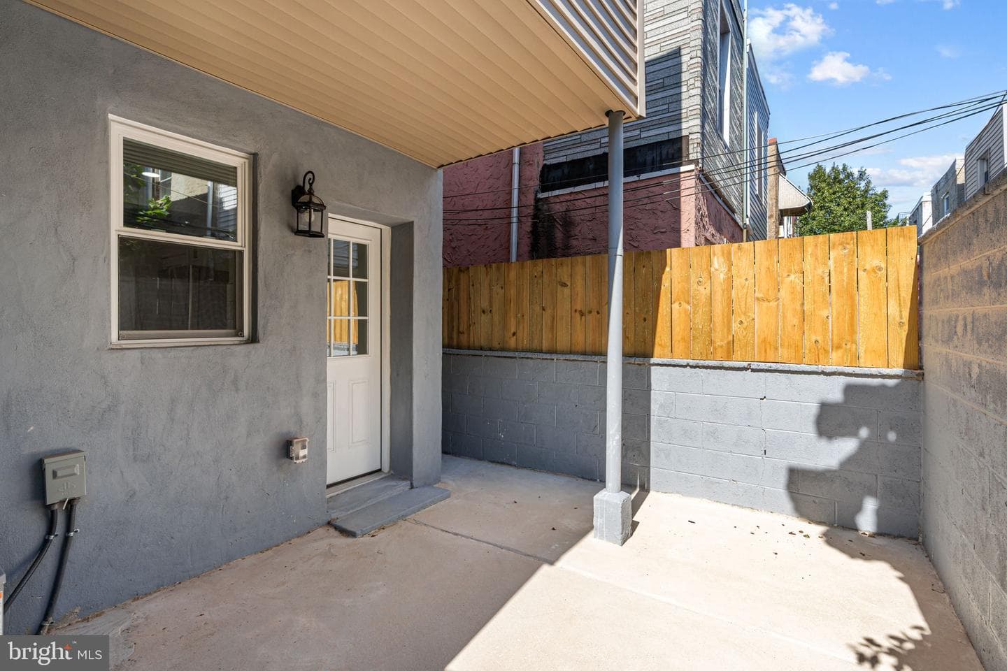 1535 S Mole Street photo 9