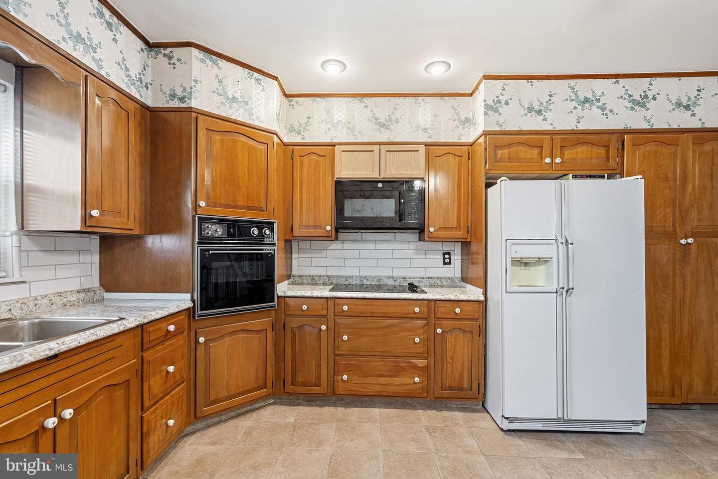 909 Watkins Street photo 9