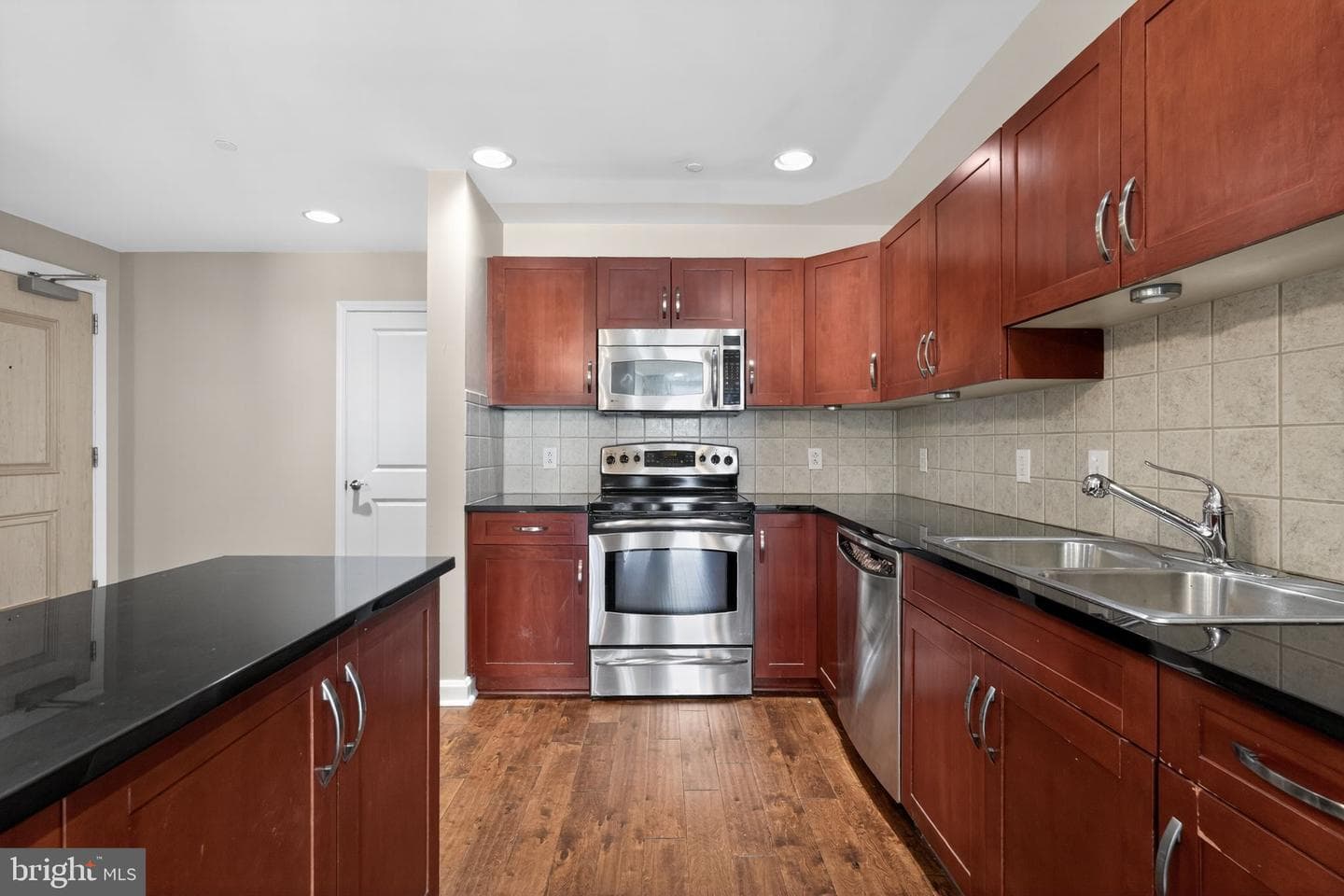901 N Penn Street #p701 photo 8