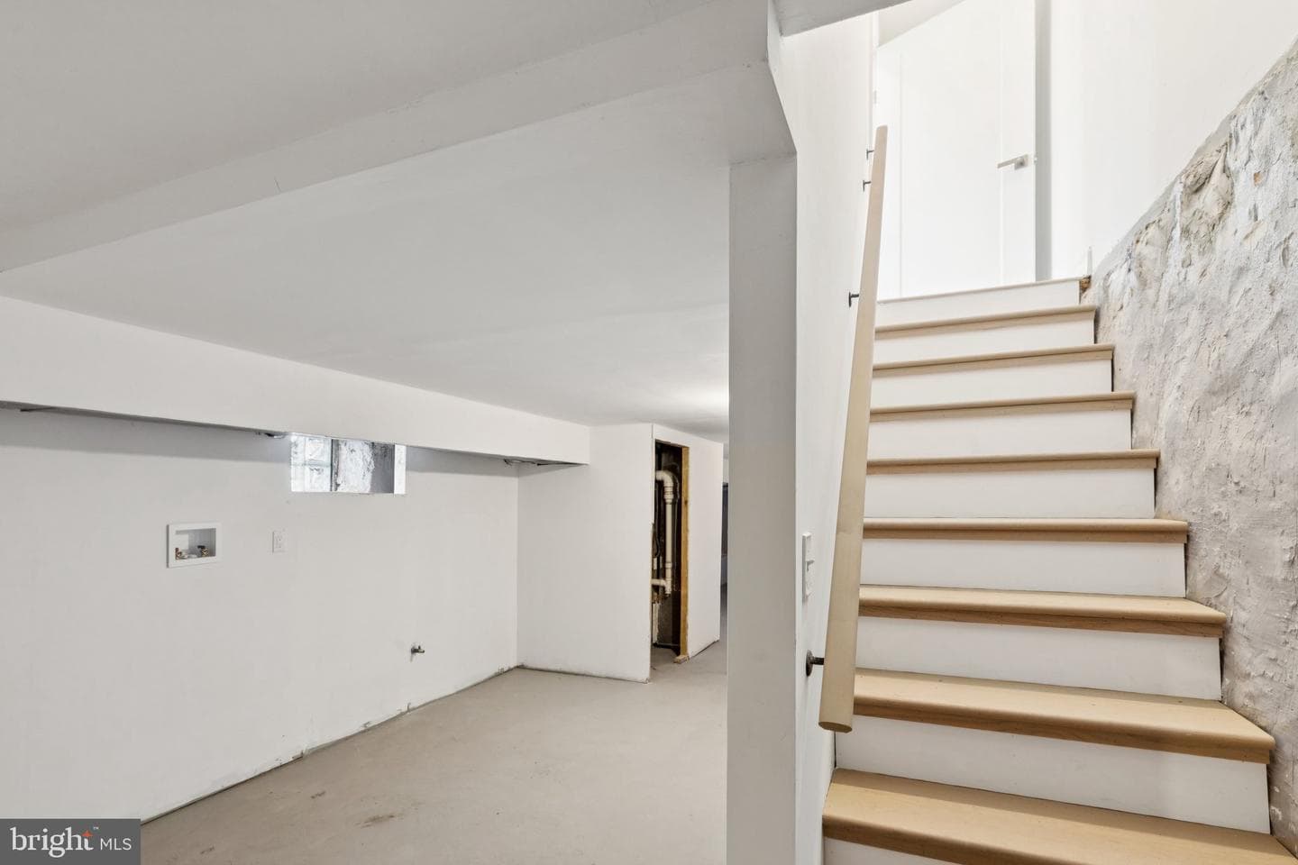 137 W Manheim Street photo 68