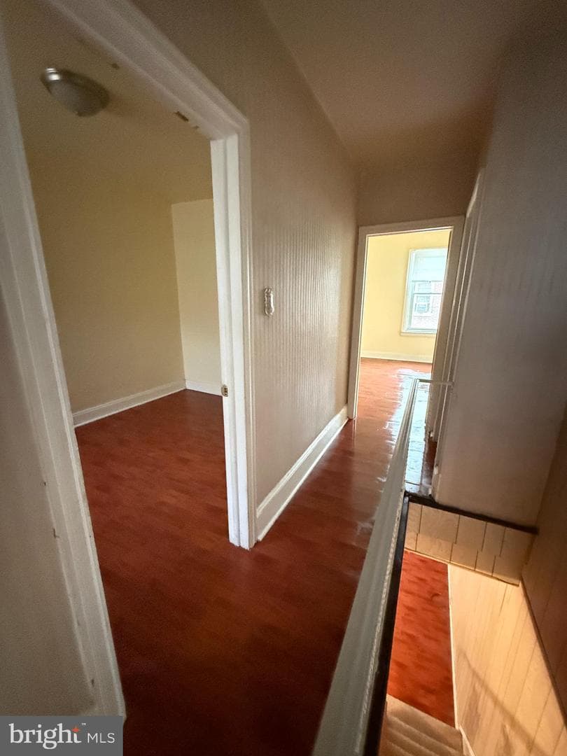 2213 S Mildred Street photo 5