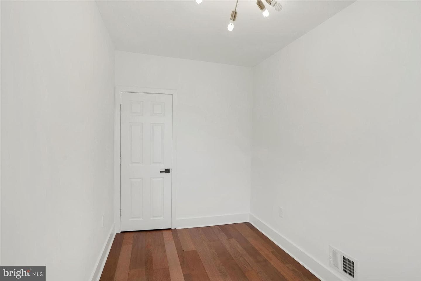 2636 Manton Street photo 19