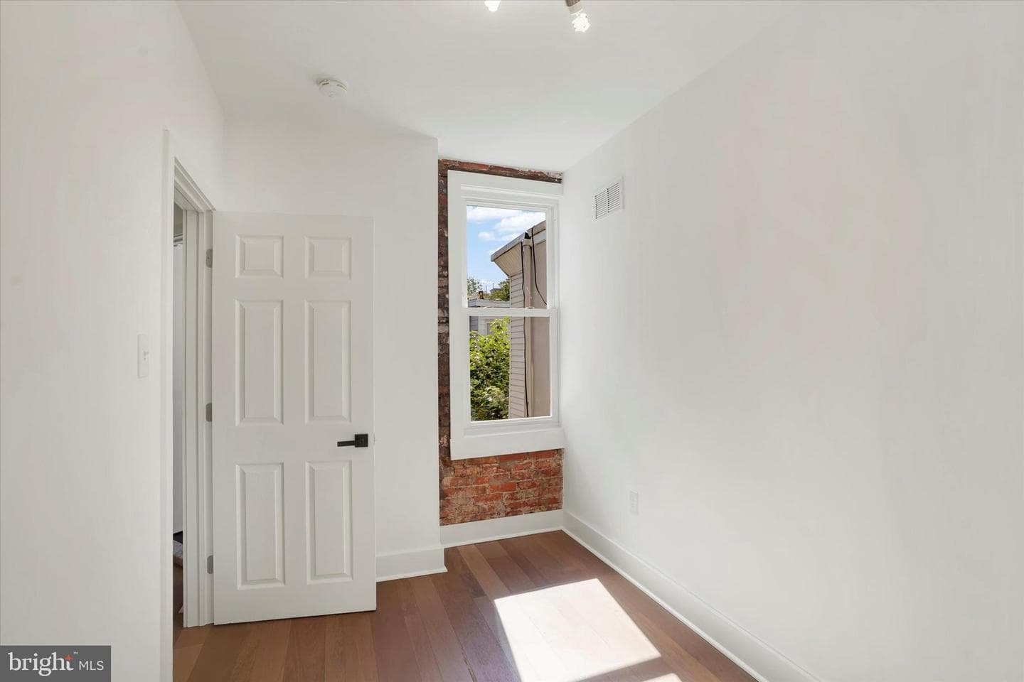2636 Manton Street photo 21